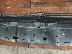 Пыльник переднего бампера Volvo XC60 1 08-13 Б/У Оригинал 31383167