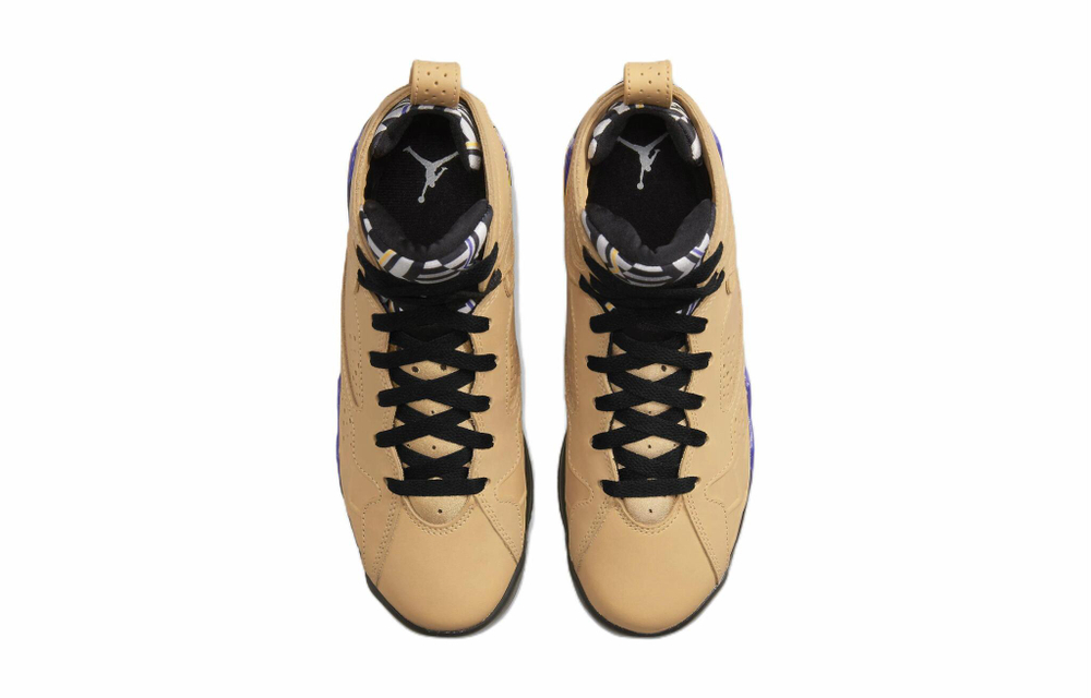 Кроссовки Jordan Air Jordan 7 Retro Se "Afrobeats" (Женская размерная сетка)