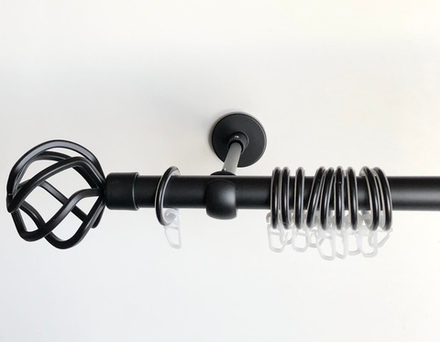 Карниз кованый для штор Глобо d20 однорядный, цвет черный матовый