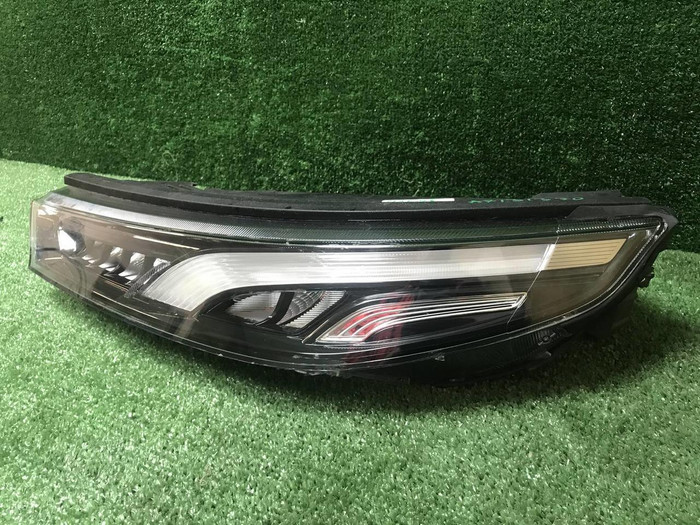 Фара габаритная левая Hyundai Palisade (18-22) LED