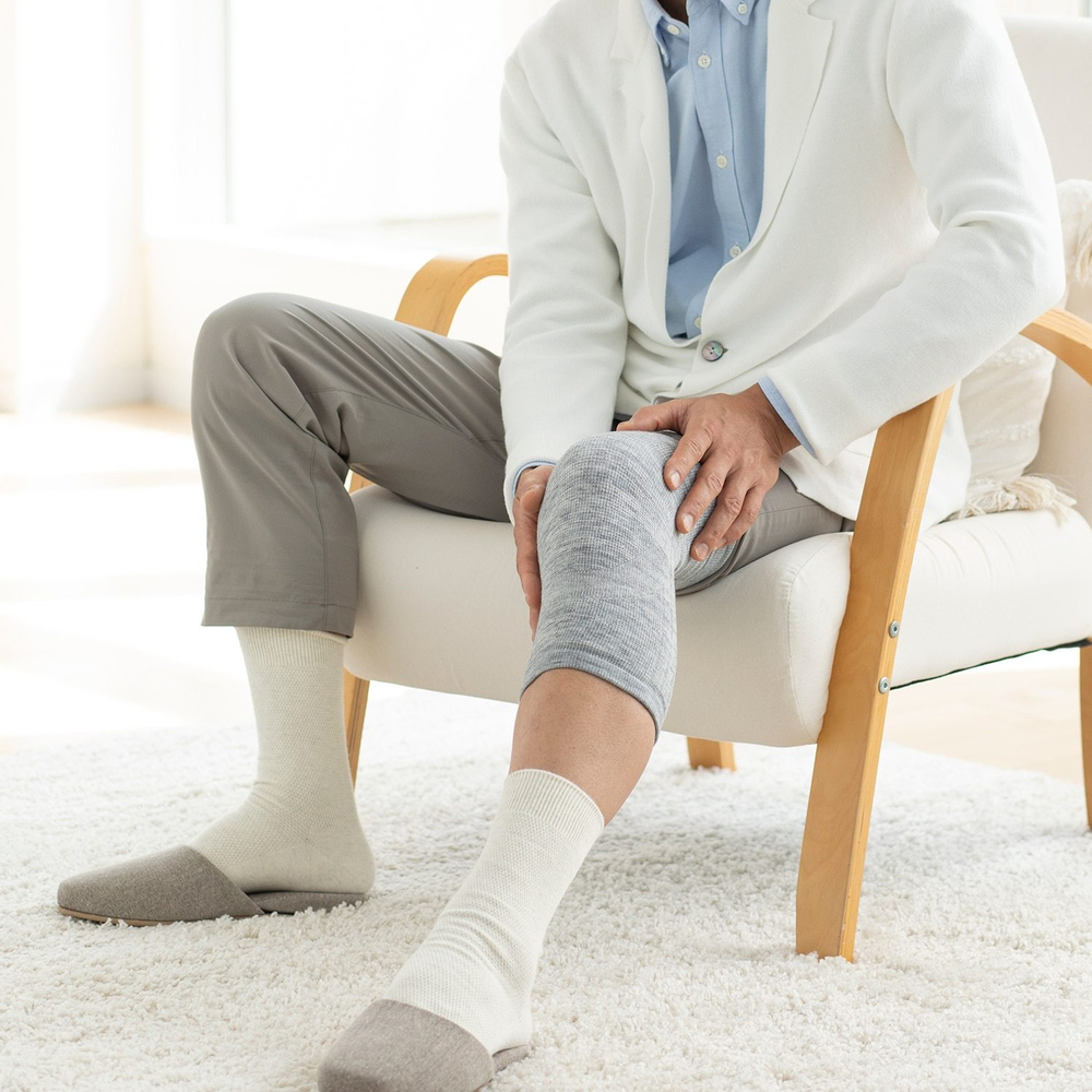 Cуппорт для колена PHITEN METAX легкой степени фиксации, утепленный