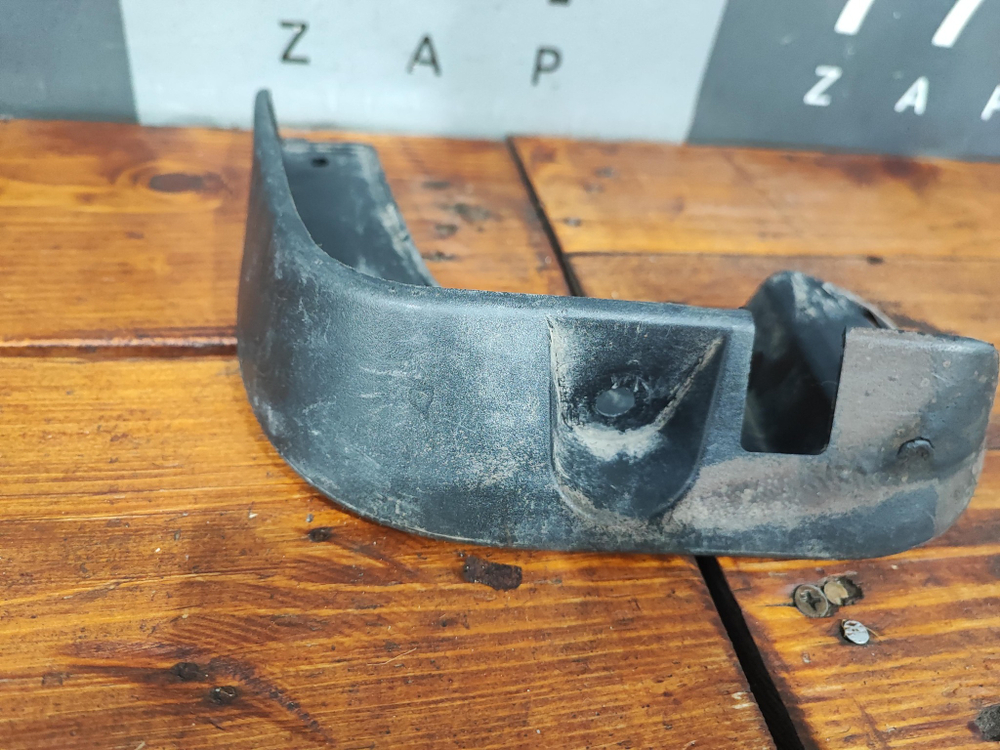 Брызговик передний левый Kia Rio 4 (FB) 17-22 Б/У Оригинал 86831H0000