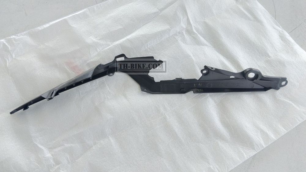 77281-MLR-D00. COWL B, L. RR.. HONDA