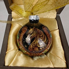 Шар новогодний с ручной росписью Палех "Конь с подковой" малый