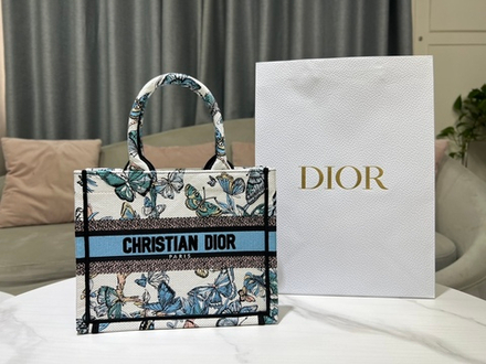 Christian Dior Book Tote 26 cm