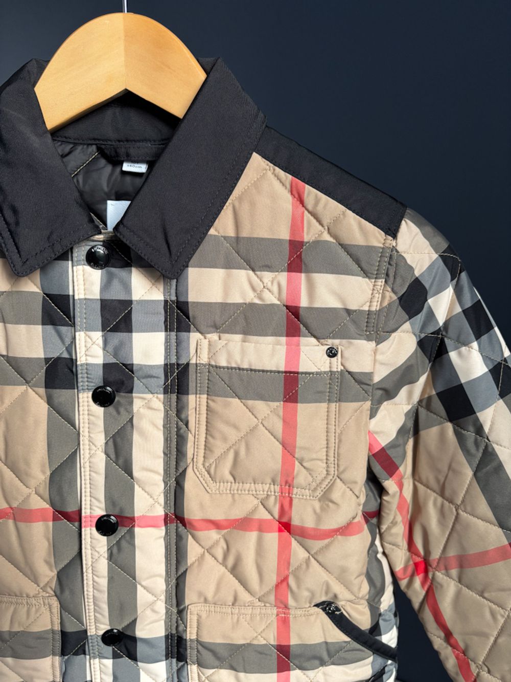 Новая куртка Burberry, 140