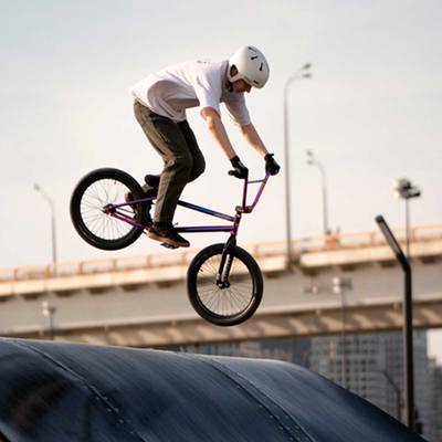 Надувная подушка-склон «AirSlope» для байк-трюков и прыжков, 7×4×2,5 м