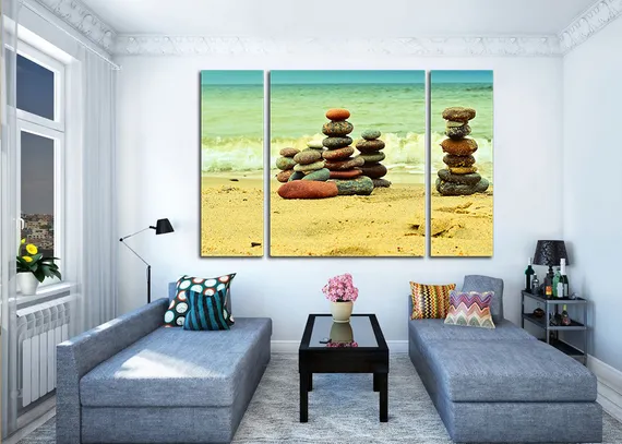 Модульная картина ''Пирамидки из камней''