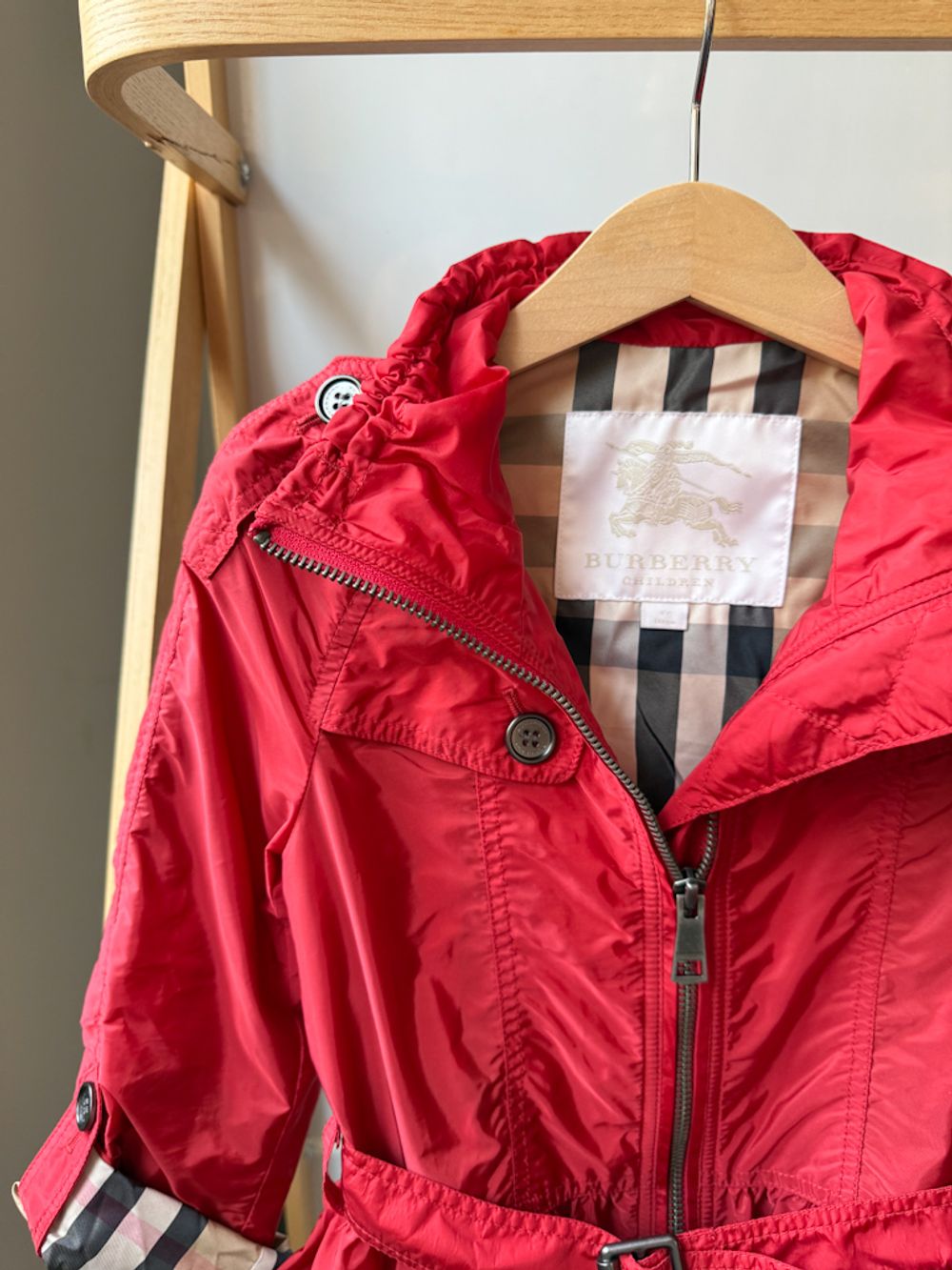 Ветровка Burberry, 116