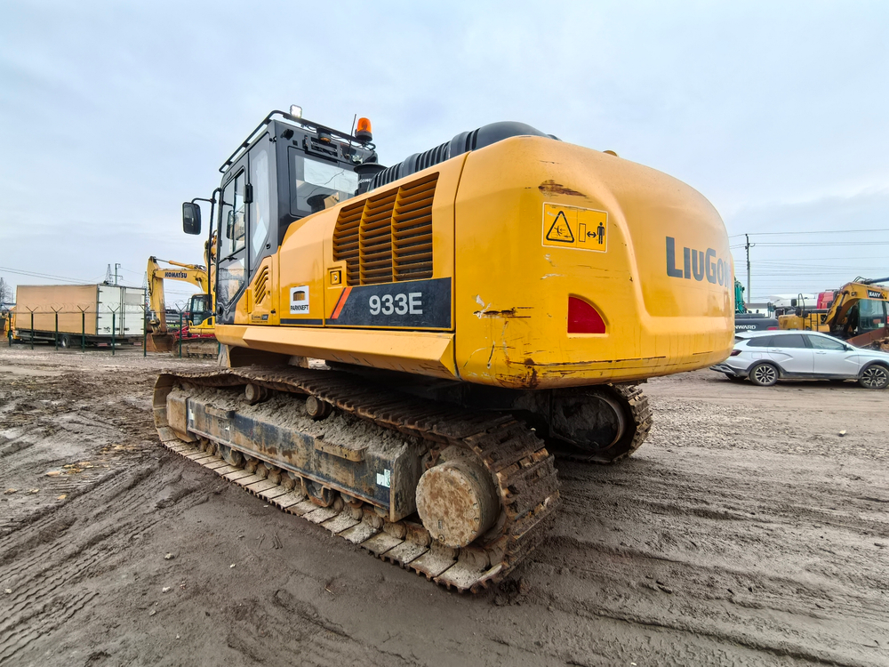 LiuGong CLG933 Экскаватор CLG933E	 (Дизельный, 8,3 л, 264 л.с., АТ)