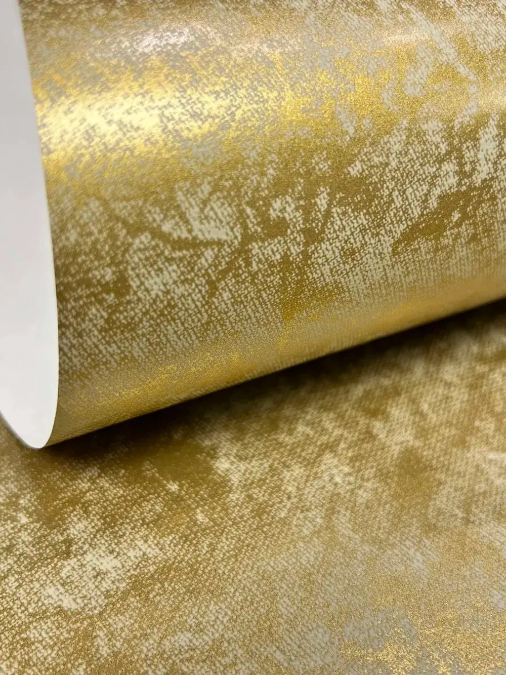 Обои флизелиновые 53137 New Spirit Германия