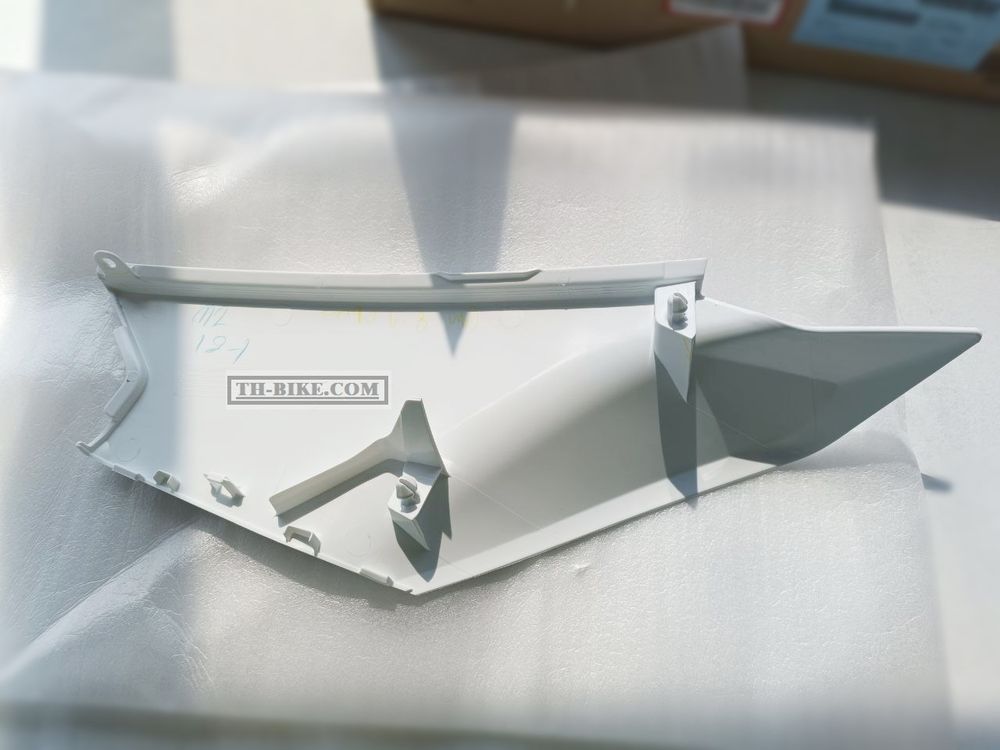 83500-K1T-EM0ZA. COVER SET, R. SIDE (WL). HONDA