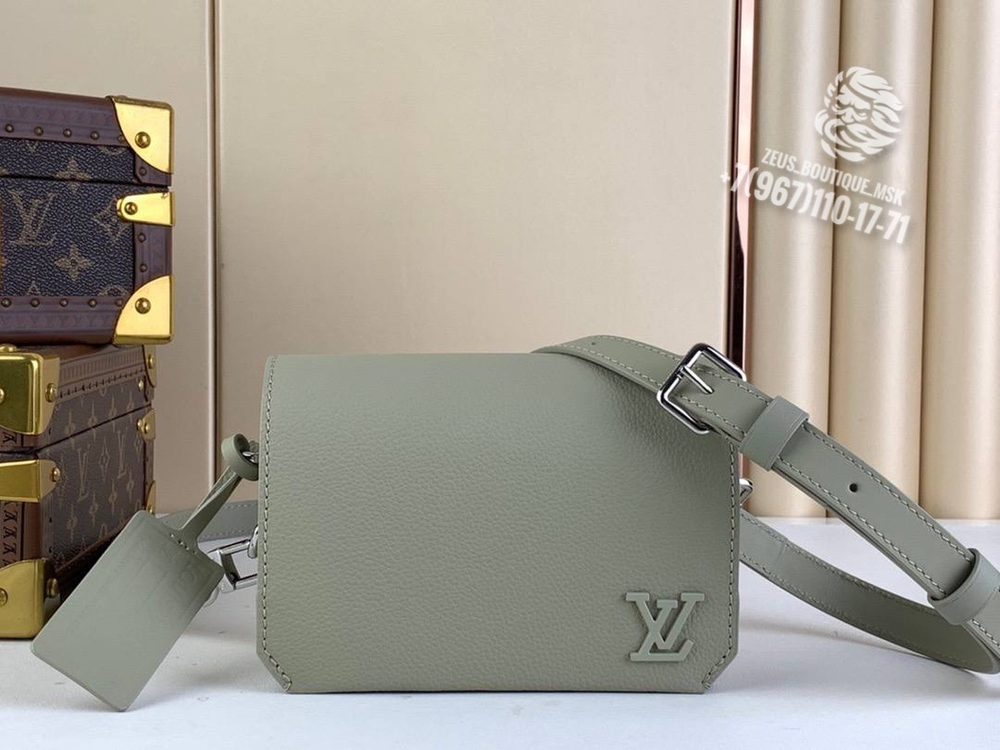 Сумка через плечо/мессенджер Louis Vuitton Fastline Wearable