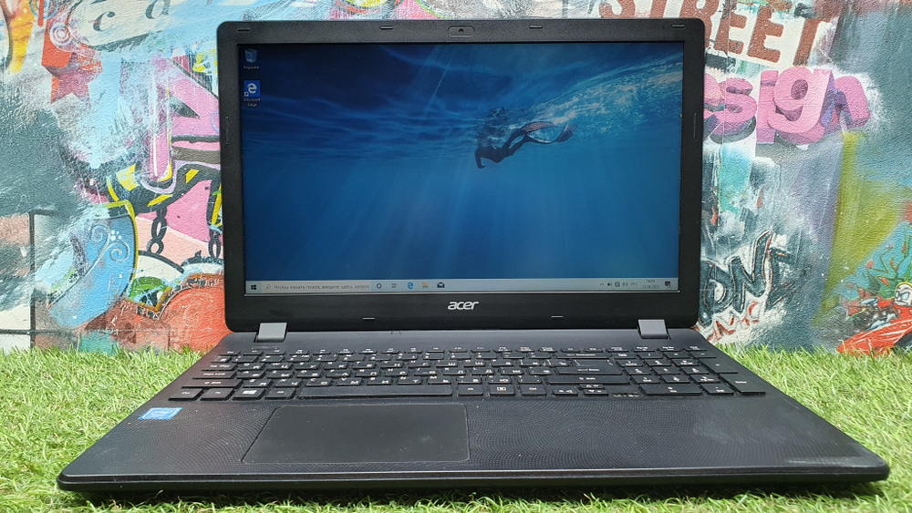 Ноутбук Acer Celeron/4 Gb