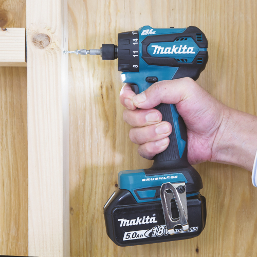 Аккумуляторный винтовёрт Makita DDF083Z