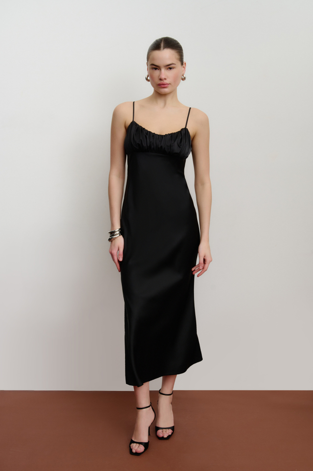 Платье миди с драпированным лифом