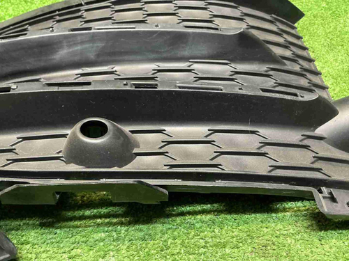 Решетка перед. бампера Mercedes GLS x167 19-24 AMG