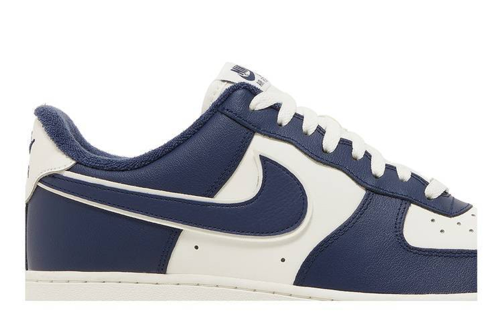 Кроссовки Nike Air Force 1 Low College Pack