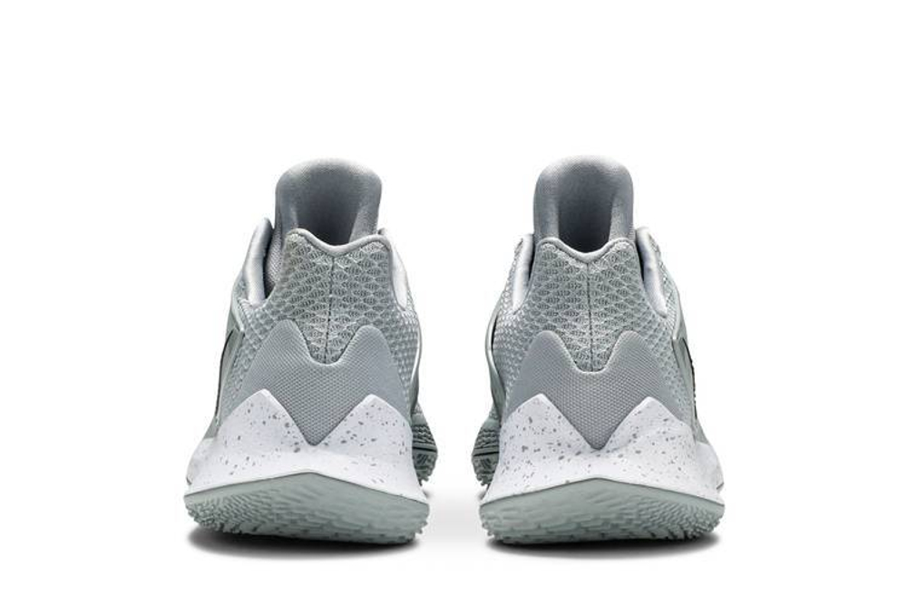 Кроссовки Nike Kyrie Low 2 Tb