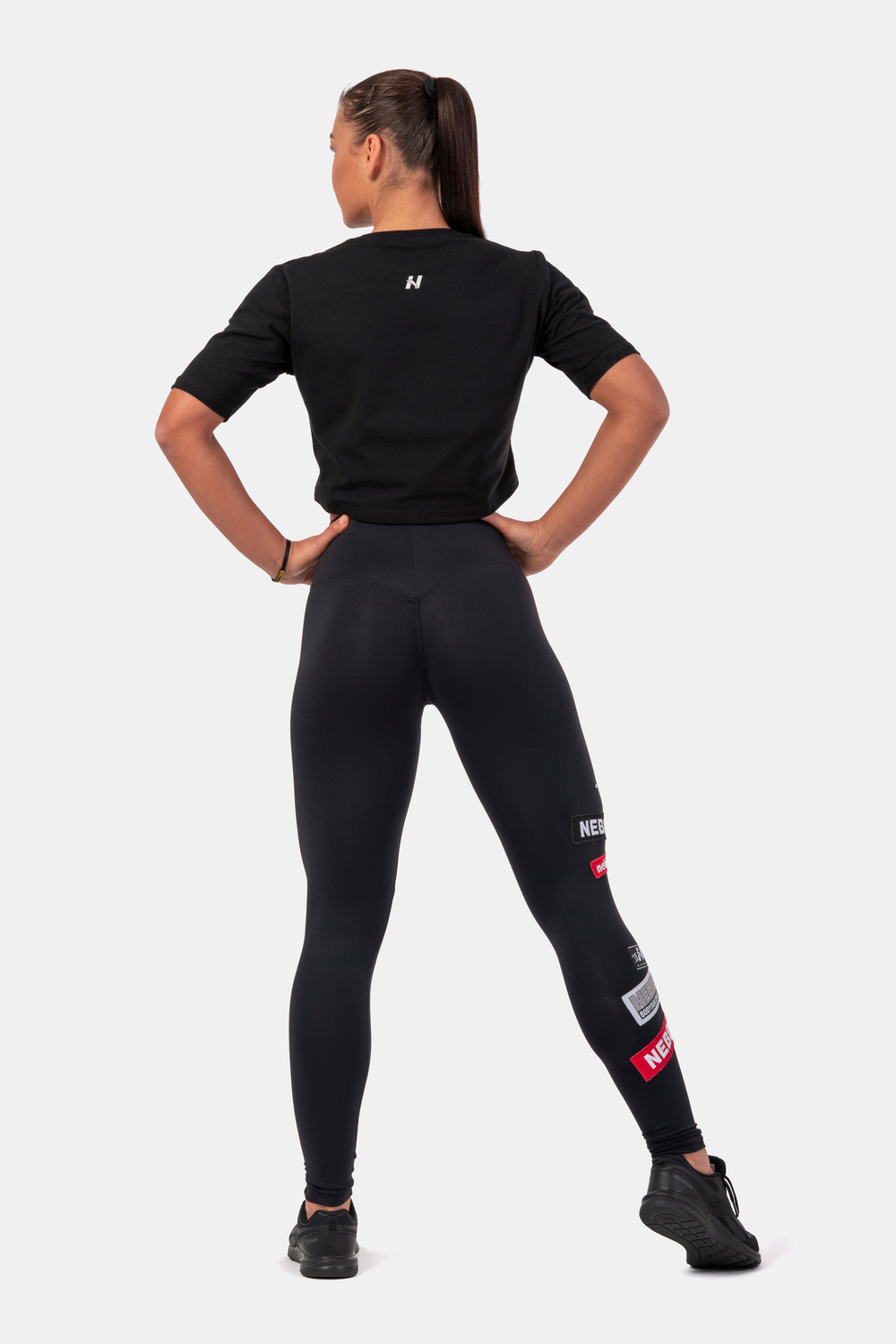 Футболка MINIMALIST LOGO NEBBIA CROP TOP 600 Черная