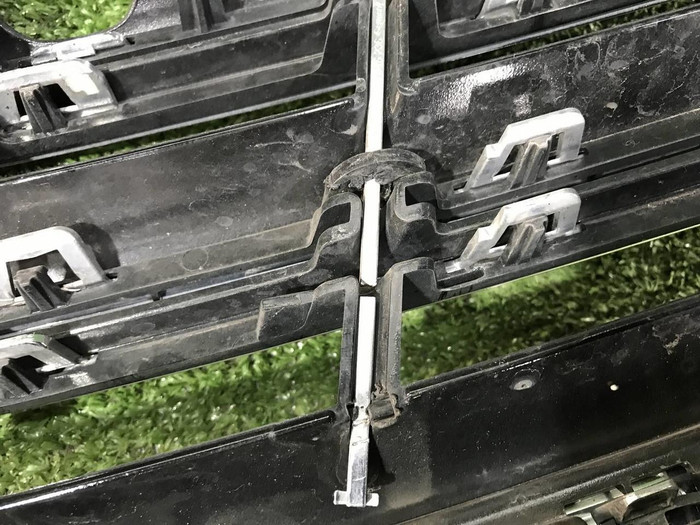 Решетка радиатора Mercedes S W222 (2017-2020) Maybach