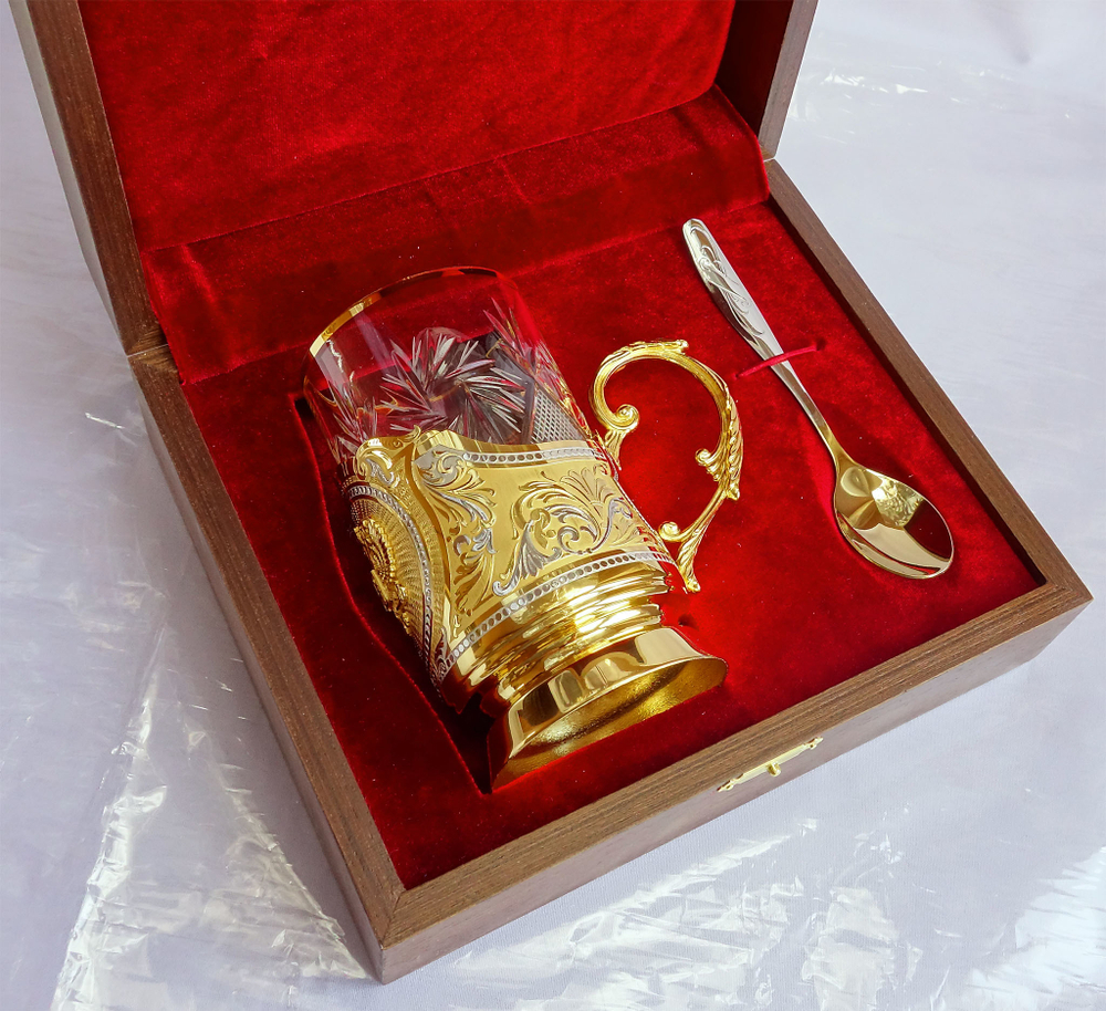Подстаканник "Элегантный"