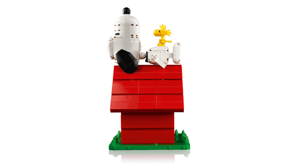 Конструктор LEGO Ideas 21368 Peanuts: Snoopy's Doghouse