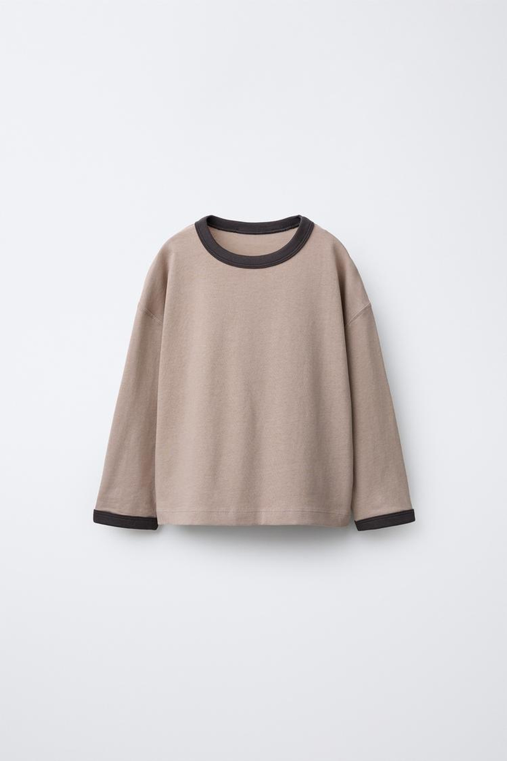 ZARA НАБОР ИЗ ДВУХ ОДНОТОННЫХ ФУТБОЛОК С ОКАНТОВКОЙ, ГРАНАТОВЫЙ