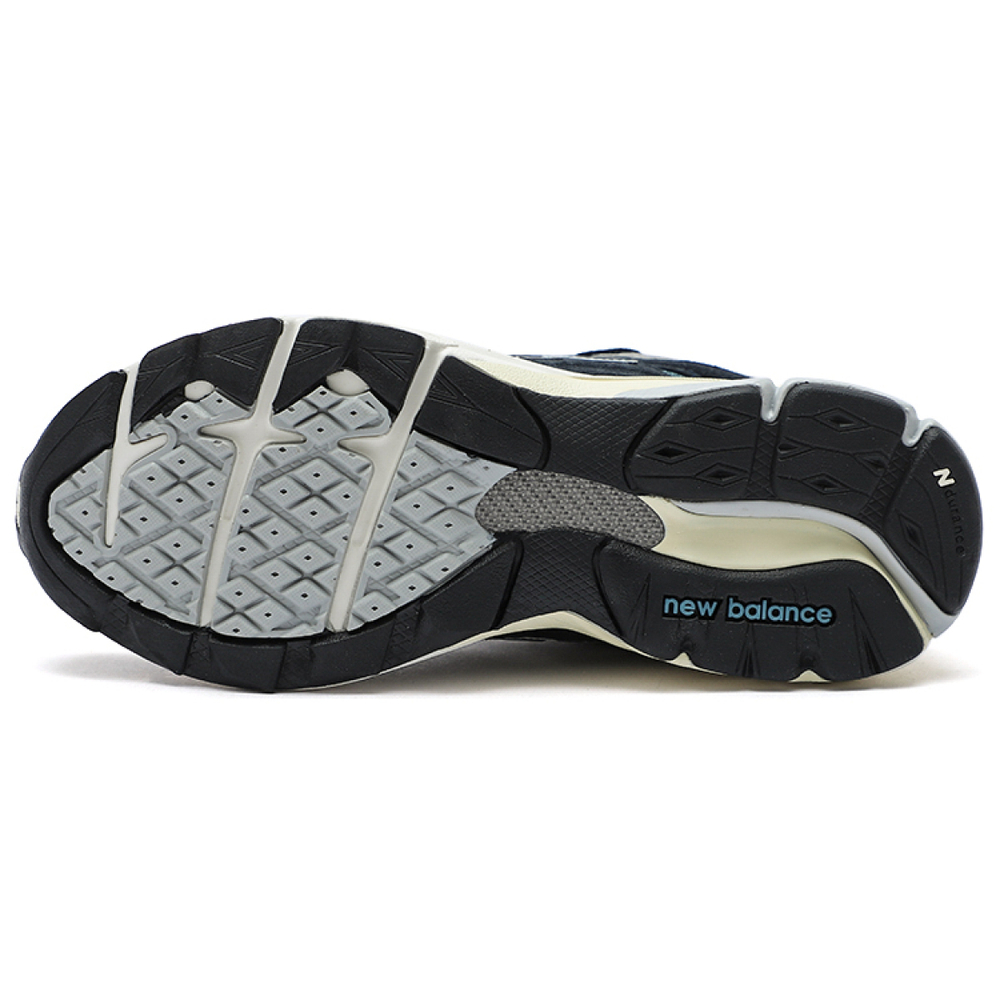 Кроссовки New Balance Teddy Made NB 990 V3, M990TE3