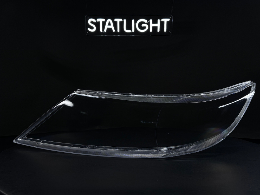 Левое стекло фары KIA Sorento 2 2009-2012