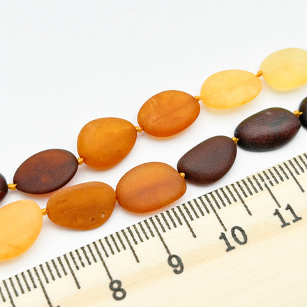 Янтарь бусины, микс, матовая плоская галтовка, размер 10,3-12,4*2,7-4,2 мм, цена за 15-16 шт (1/2 нити)