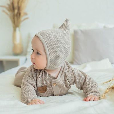 Knitted baby hat 3-18 months - Light Cream