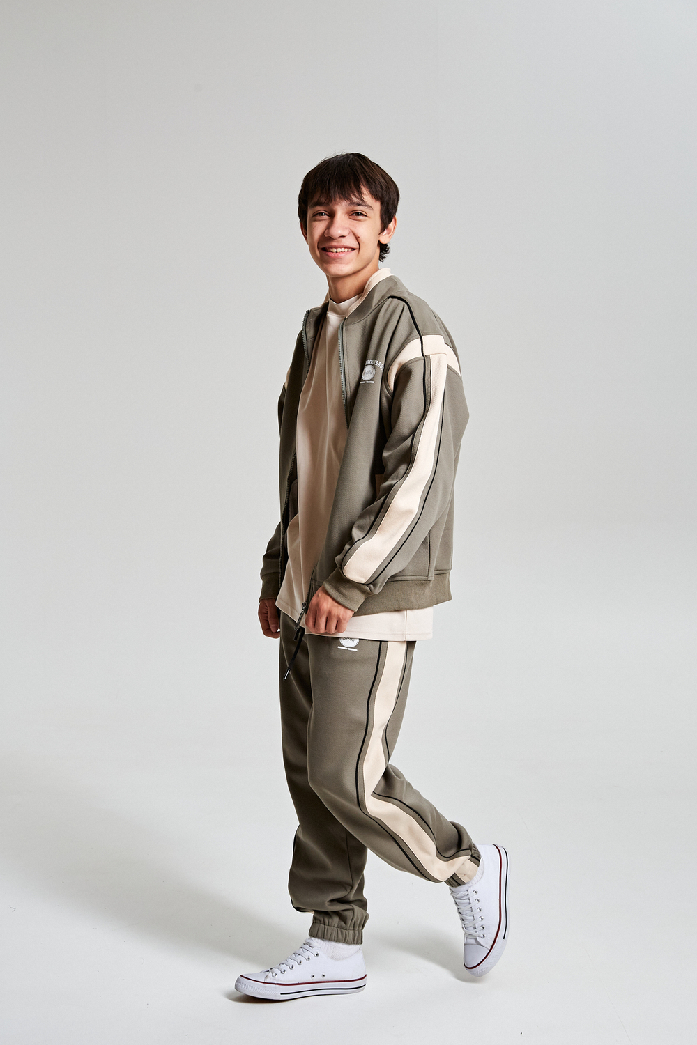 Толстовка на молнии д/м Miasin B-HDZ34690