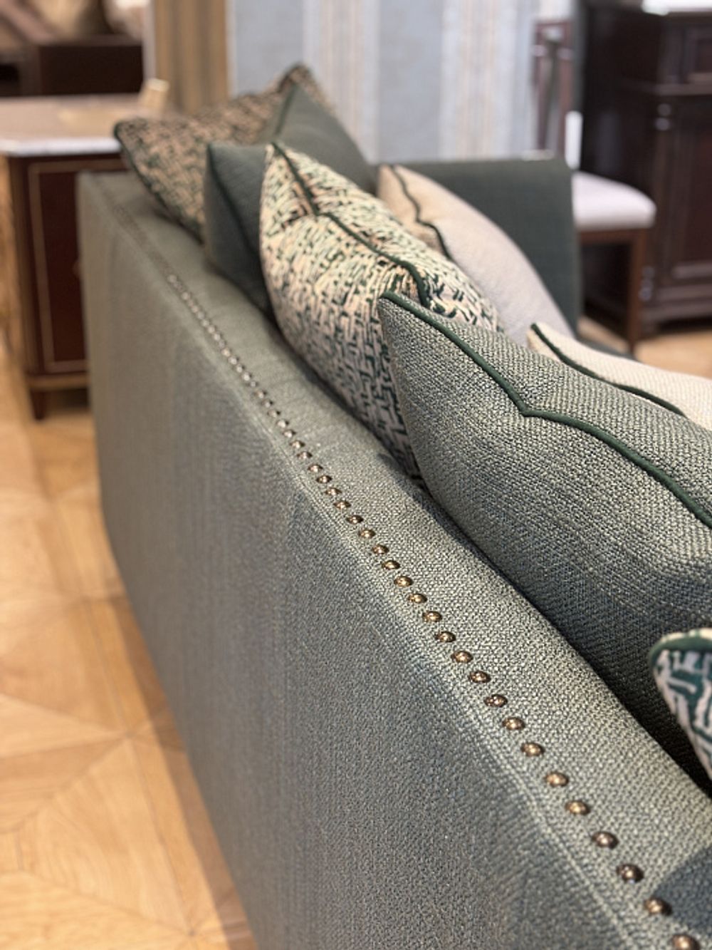 Диван "Этро Неро" трехместный с раскладным механизмом