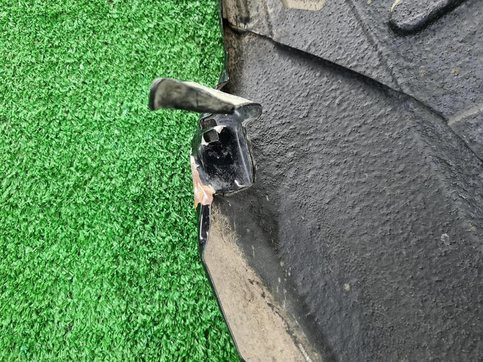 Крыло переднее правое Genesis G80 2 (2020-н.в.)