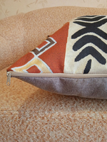 Декоративный гобеленовый чехол для интерьерной подушки Африка 68х47