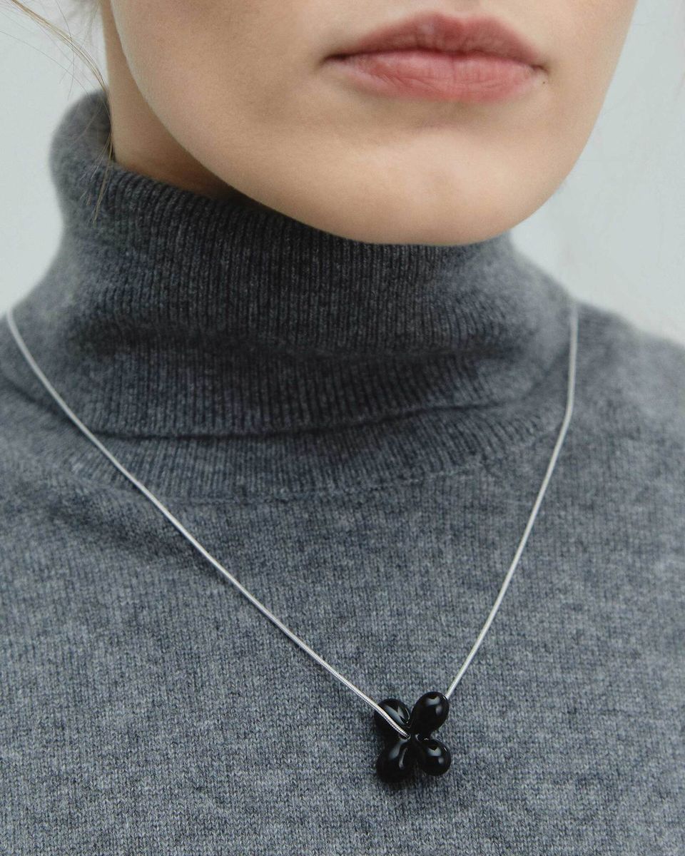 Подвеска Flower Glass Black