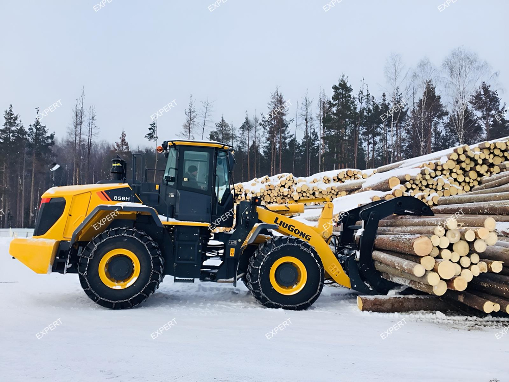 Бревнозахват на Фронтальный погрузчик Volvo