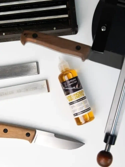 Олеиновая кислота во флаконе с удобным дозатором (СОЖ, масло для заточки) 100 мл