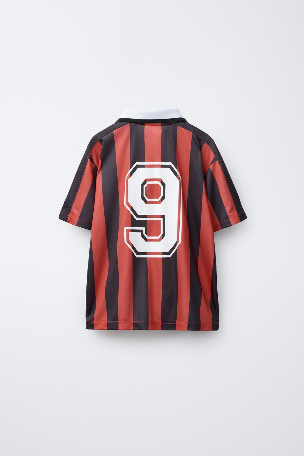 ZARA ФУТБОЛКА В ПОЛОСКУ С ПРИНТОМ KINGS LEAGUE ©, КРАСНЫЙ/ЧЕРНЫЙ