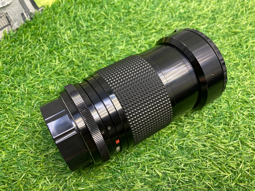 Vivitar Series 1 28-90mm 2.8-3.5 VMC Macro Pentax