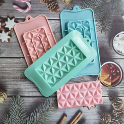 Форма силиконовая для шоколада «Плитка пирамиды»