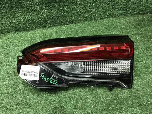 Фонарь правый внутренний Toyota RAV4 5 XA50 18-нв