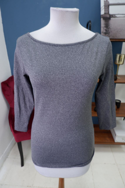 Джемпер Zara базовый 46 размер