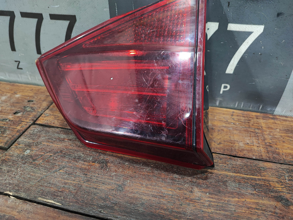 Фонарь задний левый Suzuki Vitara 2 18-24 Б/У Оригинал 3570286R00