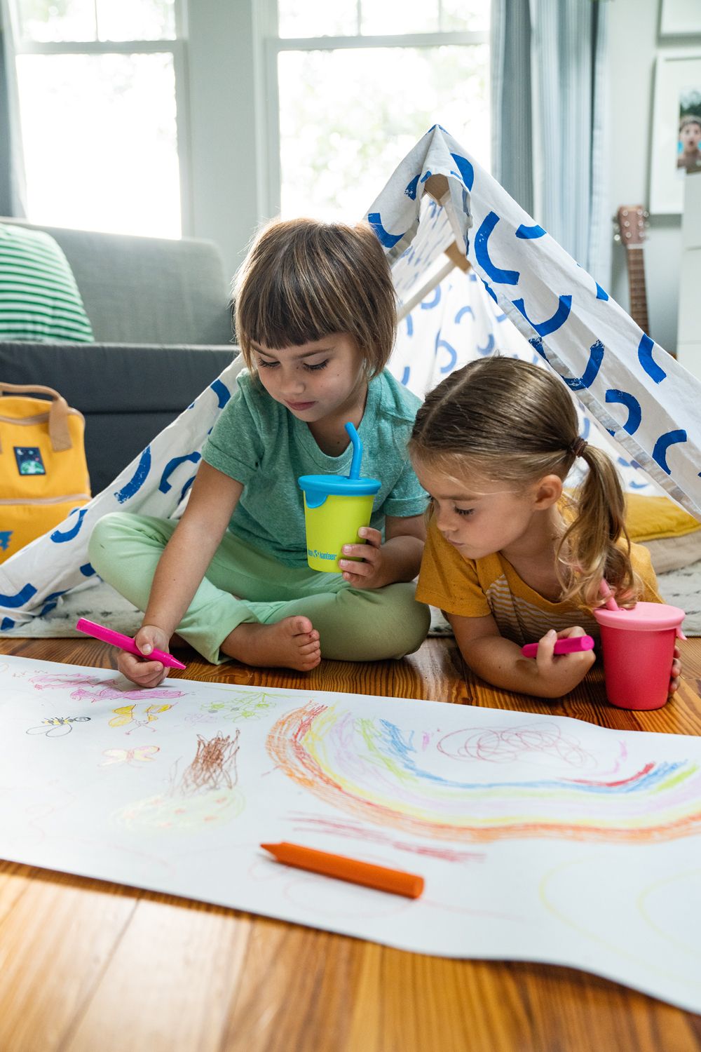 Детский стакан одностенный Klean Kanteen Kid Cup Straw Lid 10oz (296 мл) Juicy Pear с трубочкой