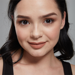 NYX Professional Makeup Soft Matte Lip Cream - светлая матовая жидкая помада, 8 ml