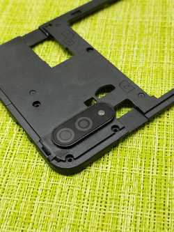 Inoi 7 2020 / средняя часть корпуса + стекло камеры (ORIG)