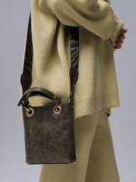 Сумка кожаная кросс-боди Deboro 30347 зеленая хвоя