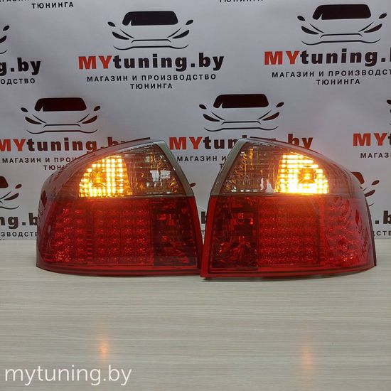 Задние фонари red smoke led для Audi A4 B6